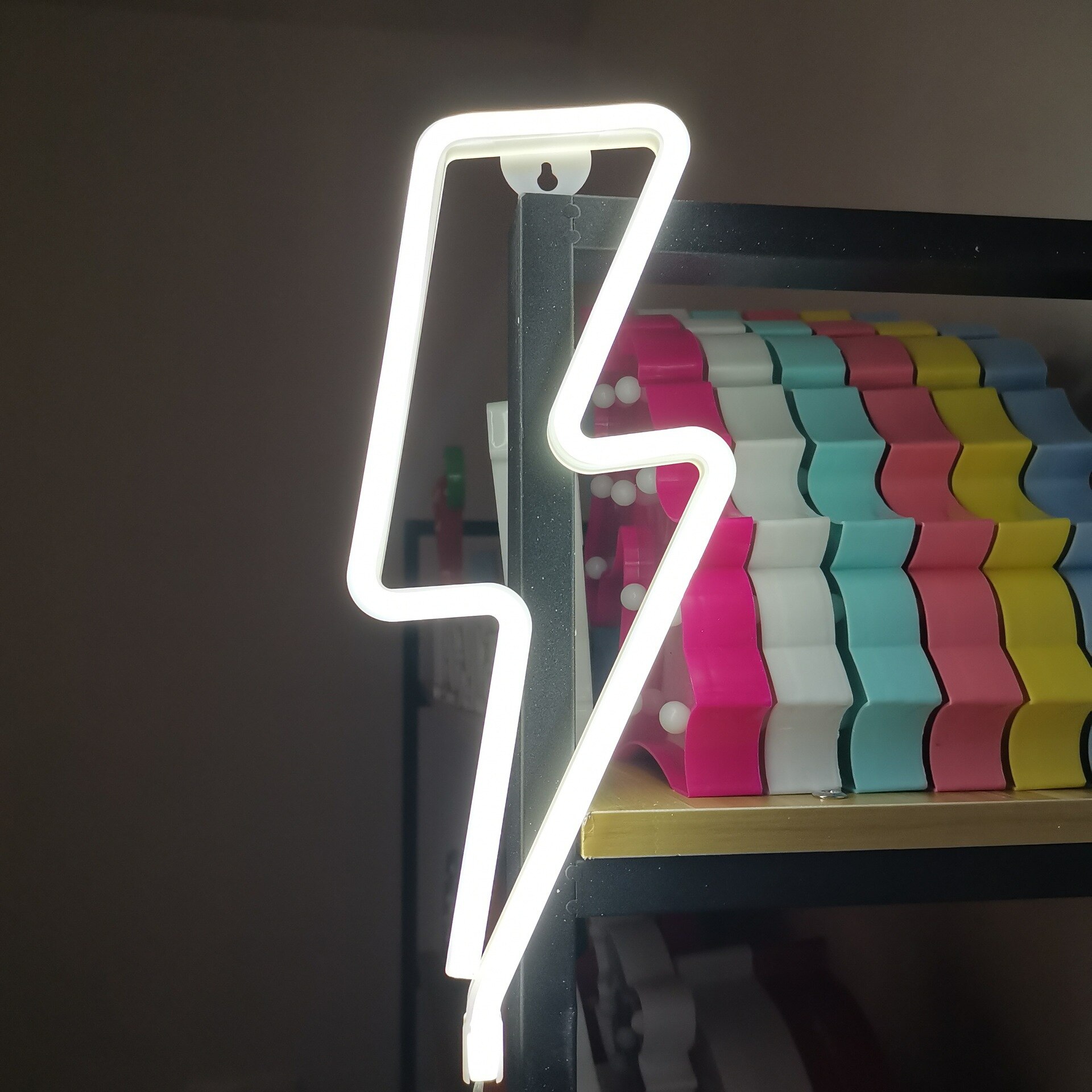 Kolorowa lampa neonowa doprowadziło błyskawica neon USB strona główna neonowe litery światła robić pokoju dekoracja na przyjęcie ślubne świąteczny prezent lampa neonowa: Lighting biały