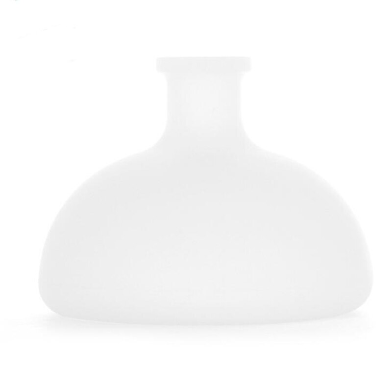 Bébé lait roter hoquet soins de bébé personnes âgées crachat Silicone dos Pat Silicone tasse tournage auxiliaire roter Pat retour outils de soins de bébé: white