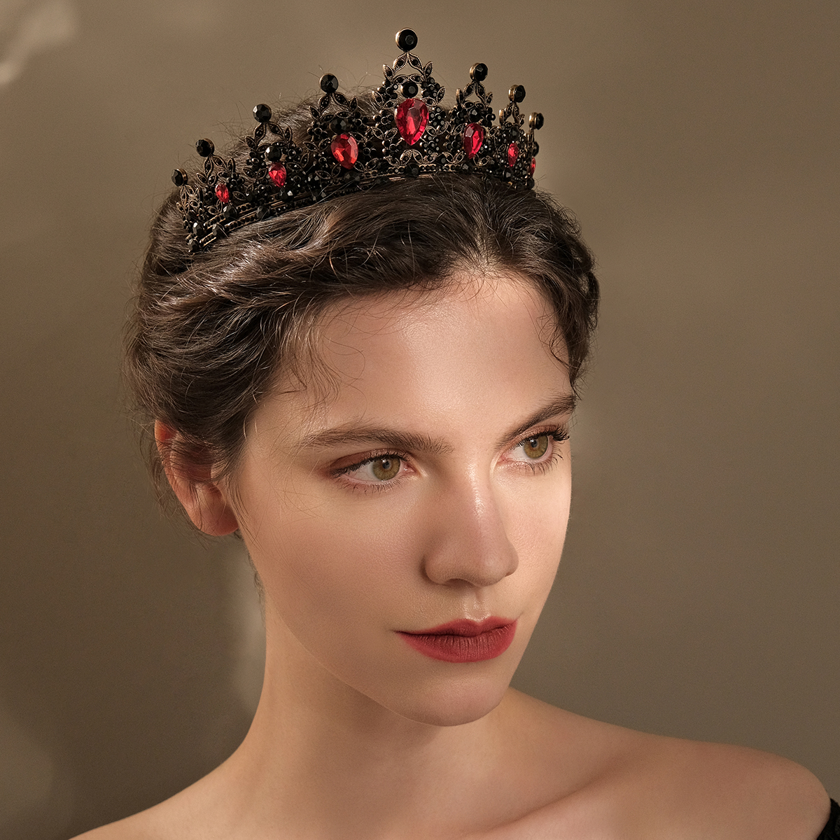 Mode Zwart Kristal Haar Kroon Voor Vrouwen Prom Gouden Kleur Tiara 'S En Kronen Haaraccessoires Bruids Haar Sieraden