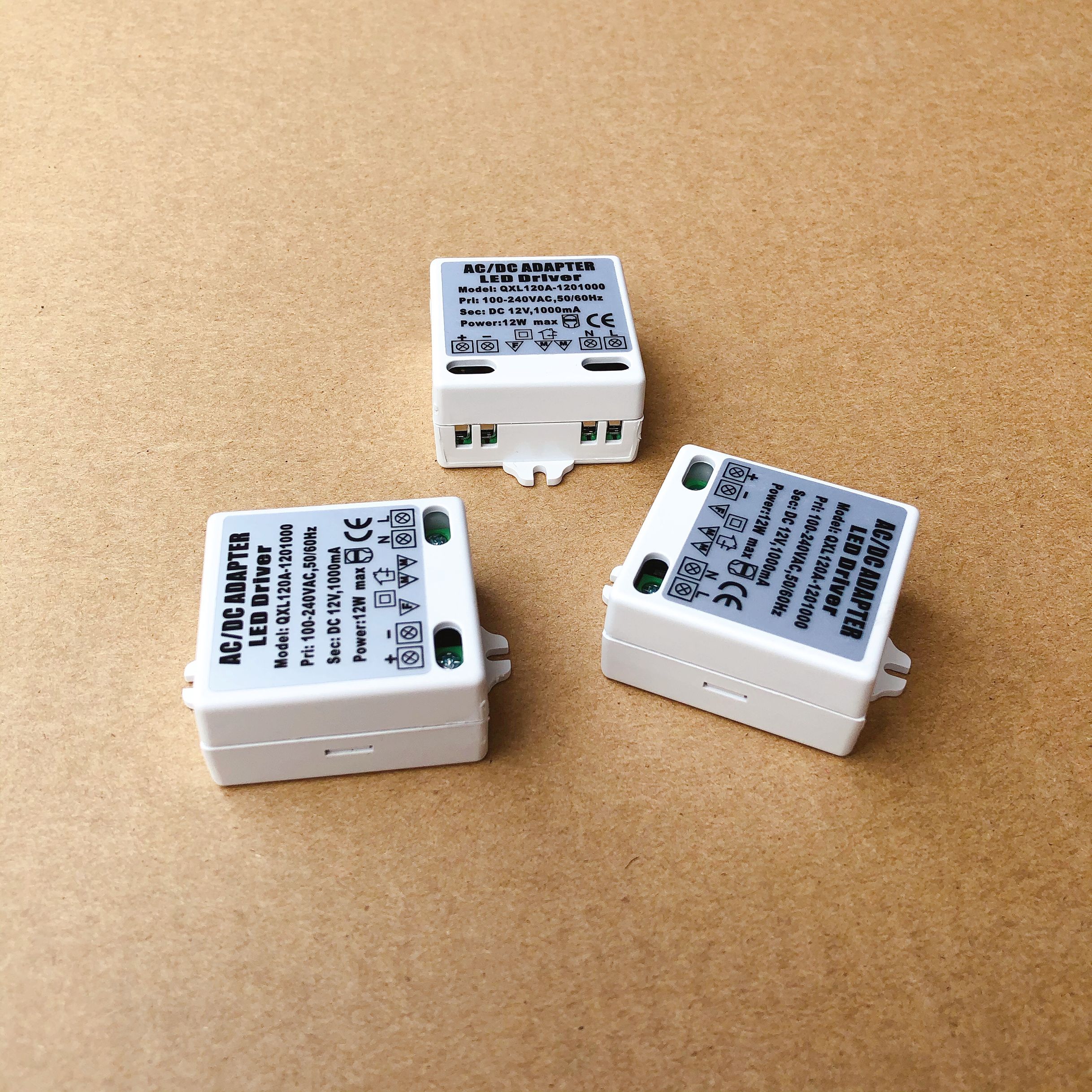 LED Adapter 12W DC12V LED Transformer Driver for LED Downlight Spotlight 12W 12V LED Adapter Power Supply