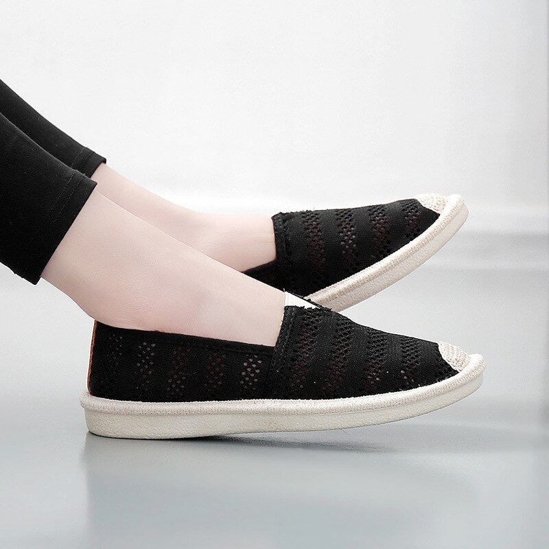 Alpargatas blancas de verano para mujer, malla hueca transpirable, zapatos de señora, zapatos bajos cómodos de pescador, zapatos planos de lona para mujer