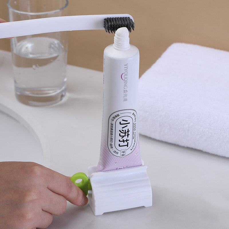 GOOD Toothpaste Squeezer Plastic Cream Tube Squeezing Dispenser Rolling Toothpaste Dispenser Bathroom Accessories Squeeze Tubes