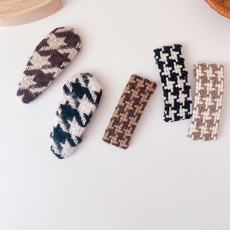 2022 Koreaanse Meisjes Haarspelden Zwart Wit Bruin Plaid Haarspeldjes Voor Vrouw Kids Accessoires In Meisjes