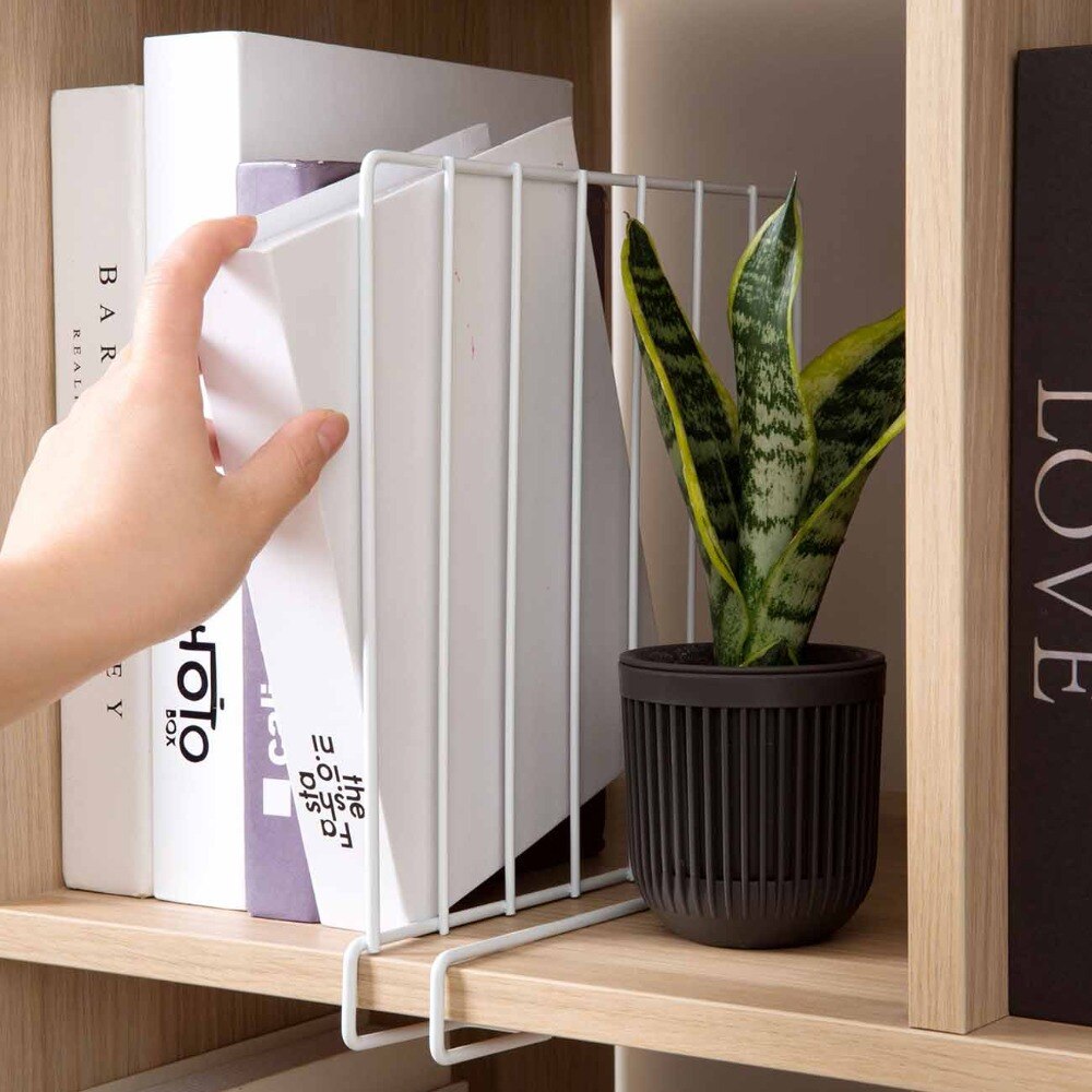 1Pc Iron Closet Shelf Dividers Wardrobe Partition Shelves Divider Clothes Wire Shelving Decoration for Home Storage Cabinet