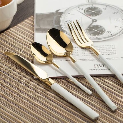 Cuchara plateada Platinum, cuchillo, vajilla de tenedor occidental, tres juegos completos de cuchara larga de fruta de acero inoxidable 304 para comer bistec