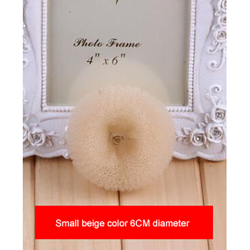 Hair Ring Bun Hair Styling Tool AccessoriesFashion Women Ladies Girls Magic Shaper Donut: Beige5-6cm