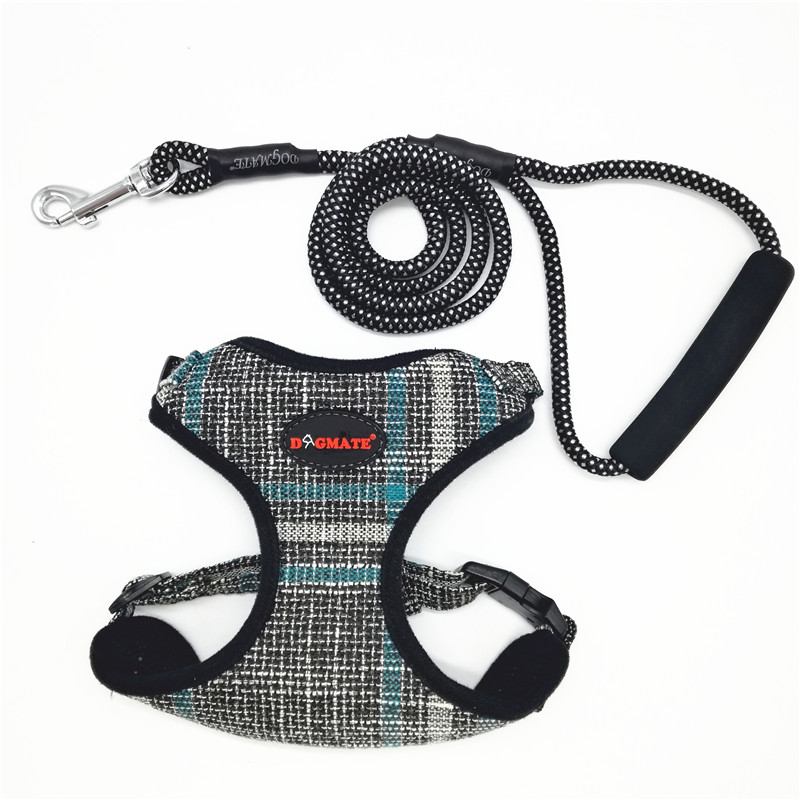 Hond Harnas Kleine Folk Stijl Zachte Canvas Pet Harness En Leash Set Ademend Verstelbare Puppy Harnas Vest Wandelen Leads Yorkie: black / S 34-44cm chest