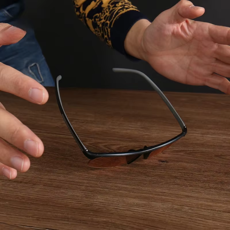 1 Sheet Invisible Thread Elastic Stretch Close up Stage Magic Tricks Floating Card Illusion Magia Magie Magicians Prop Accessory