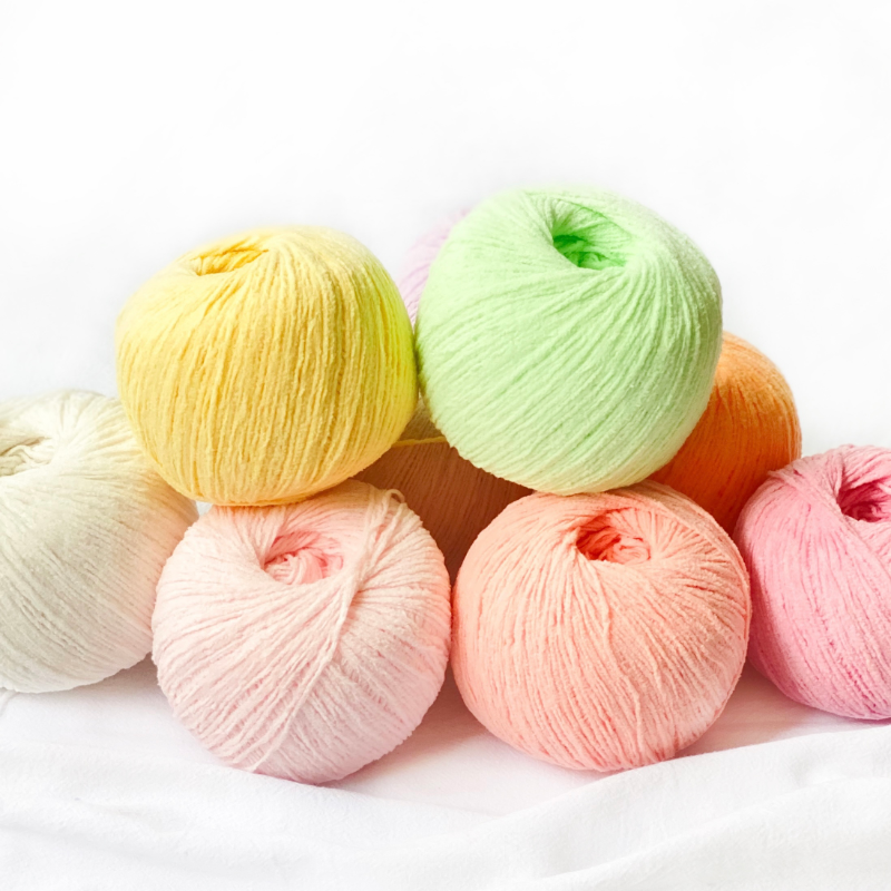 2mm de algodón esponjoso fino chenilla mate 50g DIY muñeca de ganchillo a mano muñeca tejida Edelweiss oro terciopelo lana tejer suéter zapatos