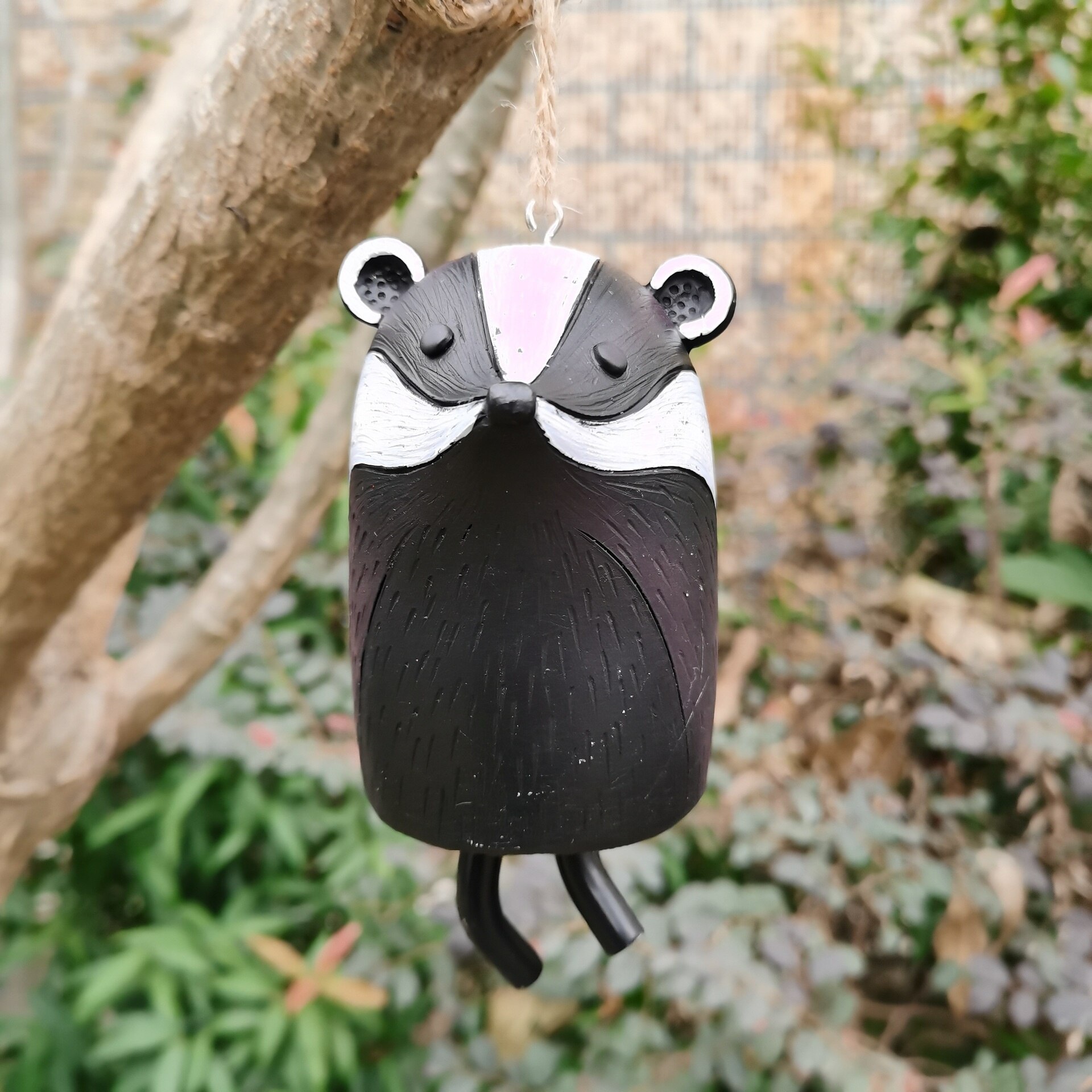 Beautiful Rustic Animal Wind Chimes Room Decoration Baby Room Decor Cute Resin Plastic Animal Wind Chimes: Badger
