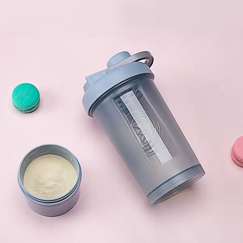 Vattenflaska shaker milkshake fitness vattenkokare bärbar plast utomhus hidro kolv sport drinkware: Mörkgrå