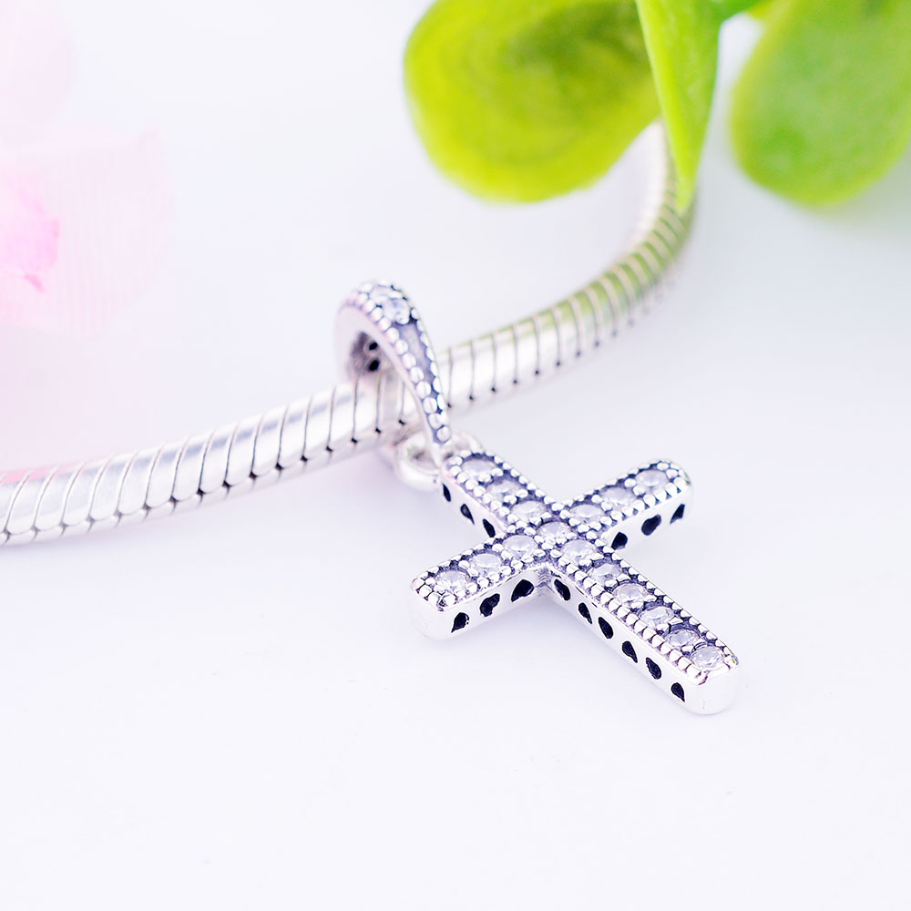 Colgante de Cruz clásica de plata de ley para Navidad, Charms transparentes de CZ se ajusta a pulsera de dijes, cuentas, joyería DIY, precio al por mayor, 925