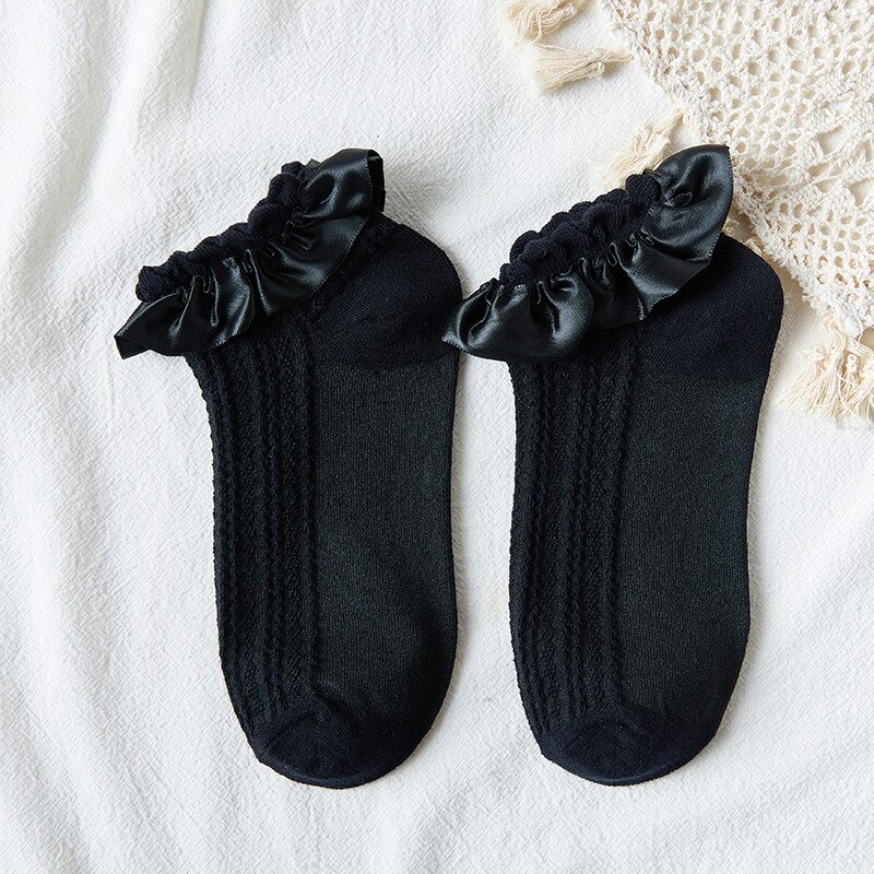 1 Pair Lolita Style Japanese Maiden Lovely Woman Lace Short Socks Spring Summer Autumn Sweet Ruffle Cotton Socks: 2-Black