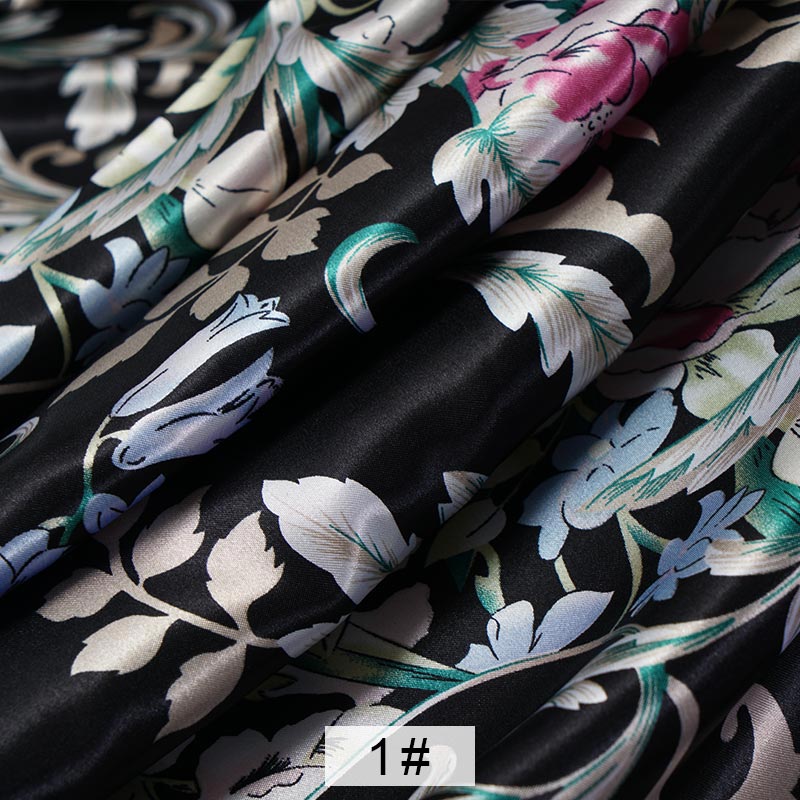 Vintage satin stof trykt blomst satin klud til syning af kvinder kjole og pyjamas japanesem 86: 1 sort