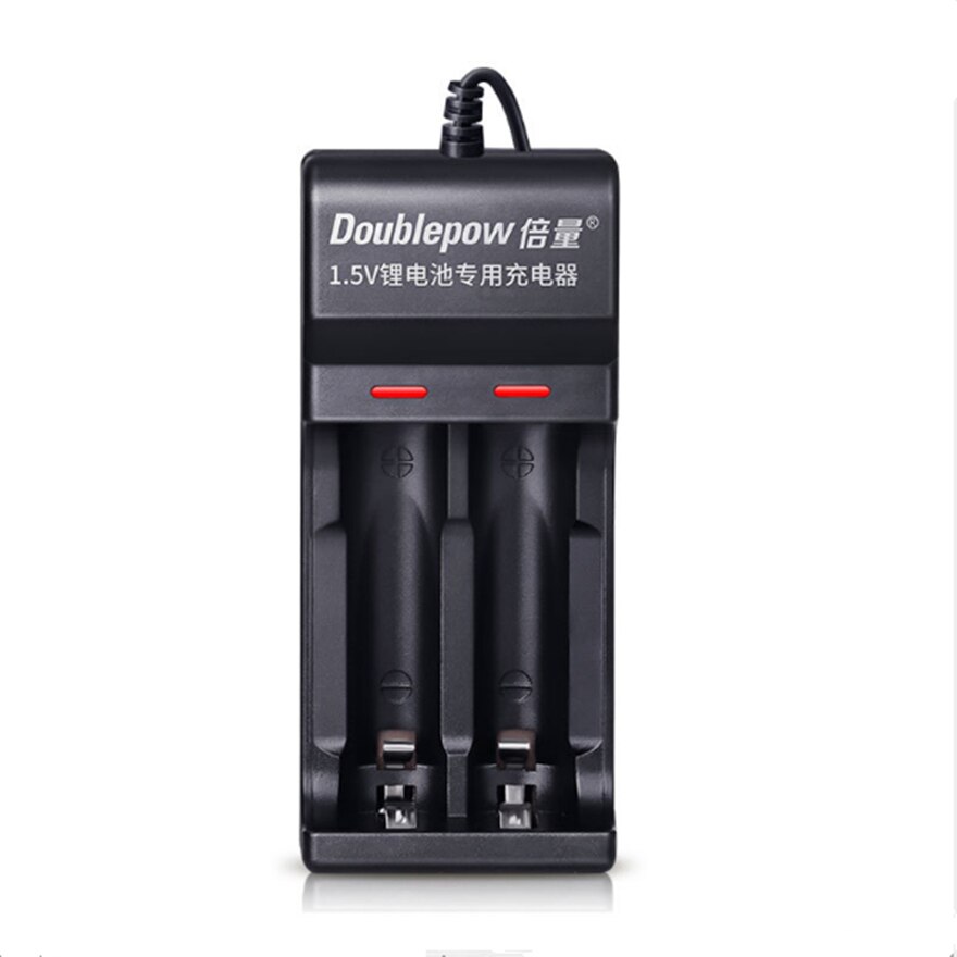 1.5v 2400 mwh aa uppladdningsbart batteri aa litiumbatteri snabb laddning via usb 4- plats smart laddare: A