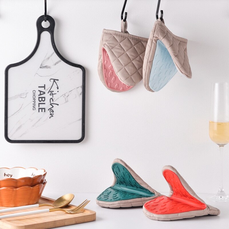 Silicone Insulated Glove Baking Anti Scalding Clip Microwave Oven Hand Clip Kitchen Thickened Anti heat Glove 1PCSZB846
