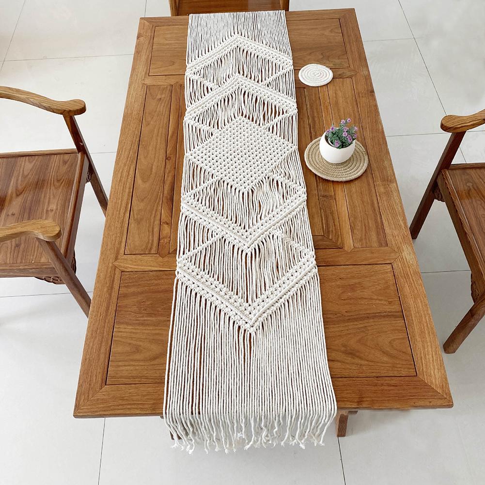 Bohemian Table Runner Handmade Table Bed Tapestry Hand-woven Macrame Table Runner With Tassels Wedding Party Home Decoration: 200x34cm