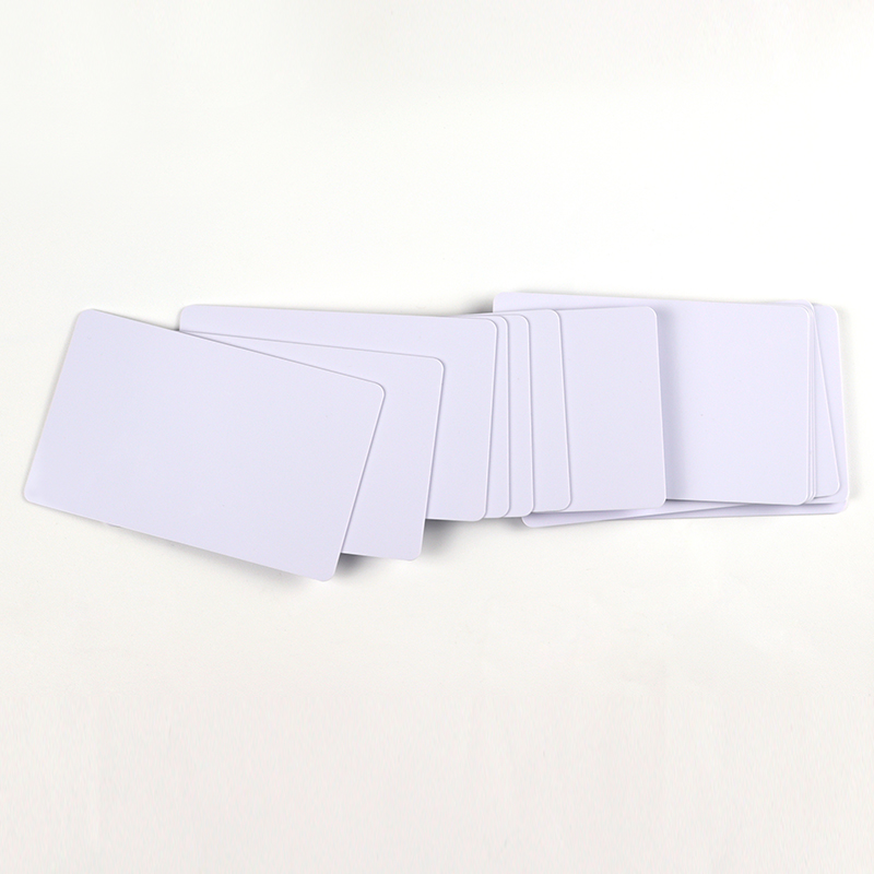 10 unids/lote tarjeta de identificación en blanco de PLÁSTICO PVC sin tarjeta con Chip fino CR80 disponible para impresora de tarjetas