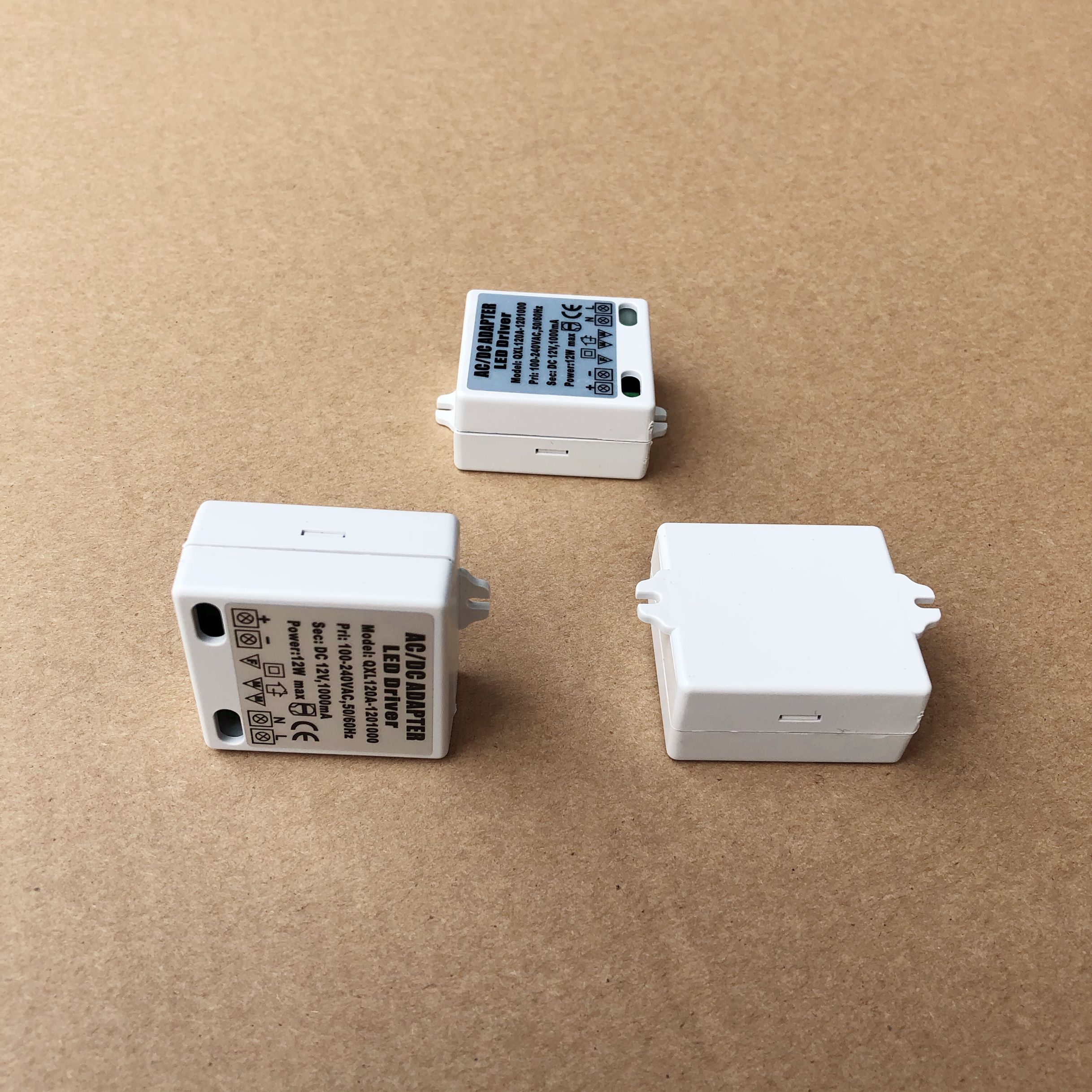 LED Adapter 12W DC12V LED Transformer Driver for LED Downlight Spotlight 12W 12V LED Adapter Power Supply