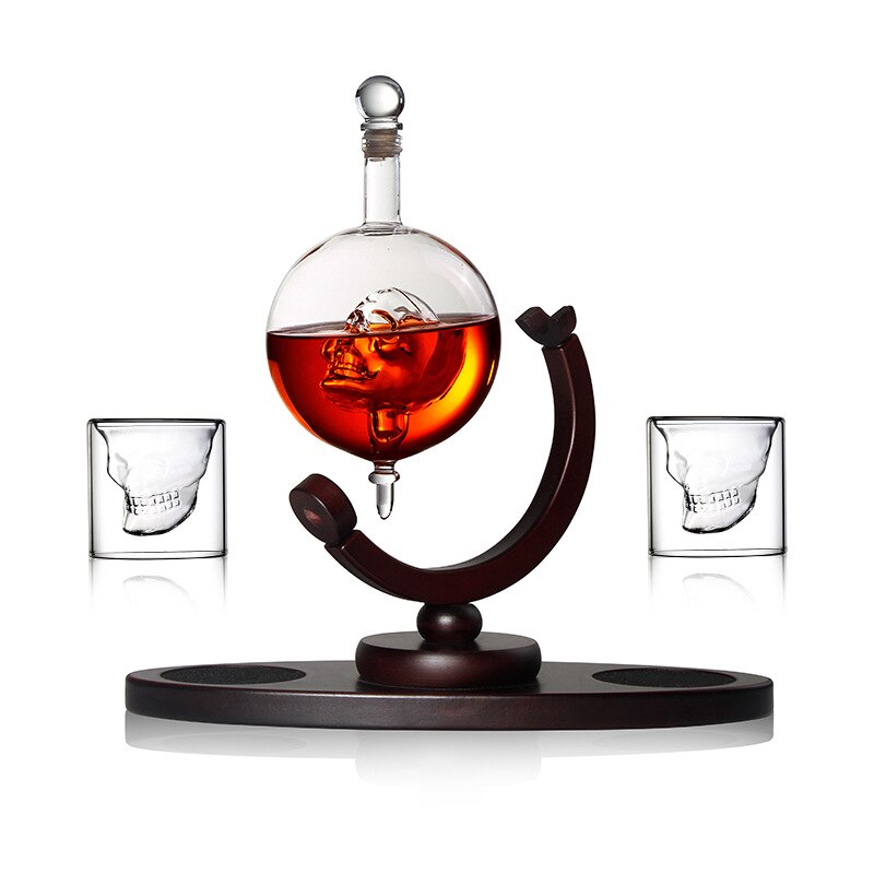 Skull Heads Decanter Set with Lead-free Carafe Exquisite Wood-stand and 2 Whisky Glasses, Whiskey Decanter Grade