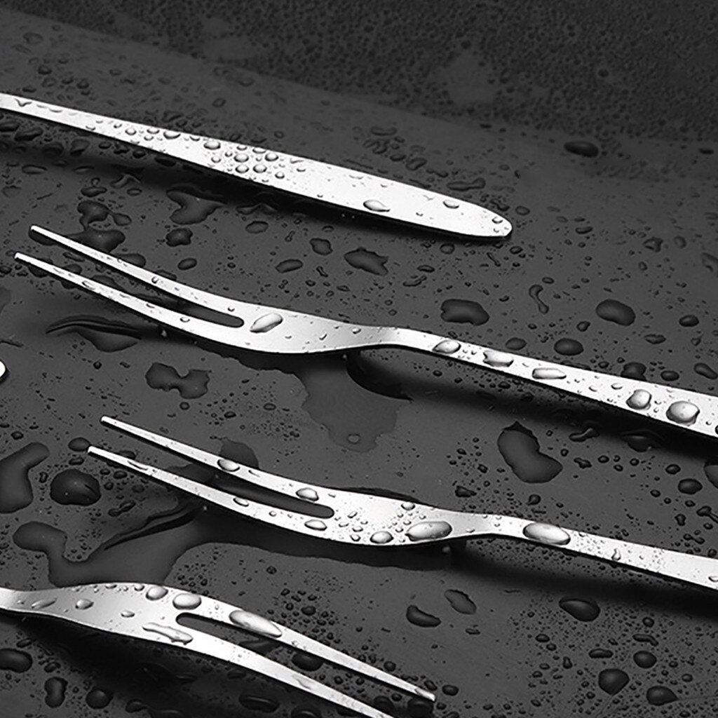 Draagbare kippenstandaard bier Amerikaanse motorfiets BBQ roestvrij stalen rek met glazen hele kip roosterrek Grill Oven rokers roosteren kookgerei BBQ, grill, oven bier kip standaard Draagbare kippenstandaard bier Amerikaanse motorfiets BBQ roestvrij stalen rek met glazen hele kip roosterrek Grill Oven rokers roosteren kookgerei BBQ, grill, oven bier kip standaard
