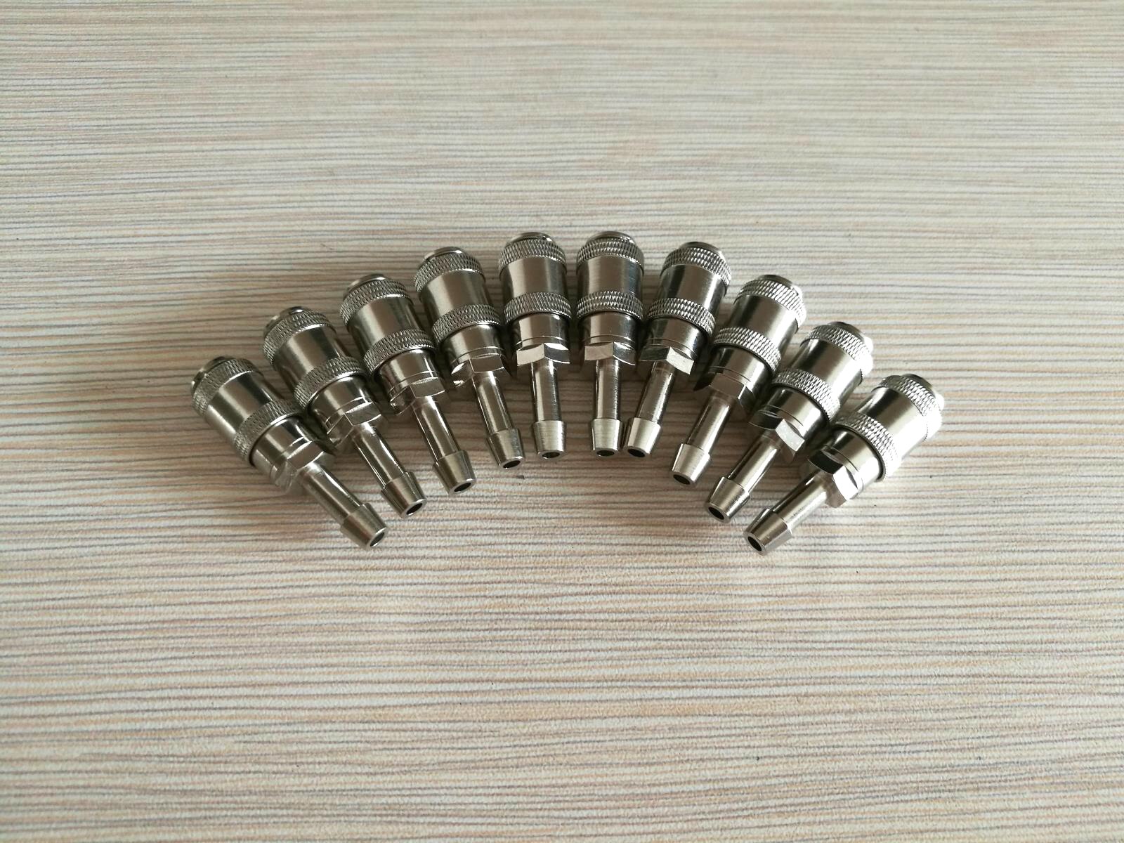 Monitor cuff connector Blood pressure extension tube airway connector Spring head metal connector