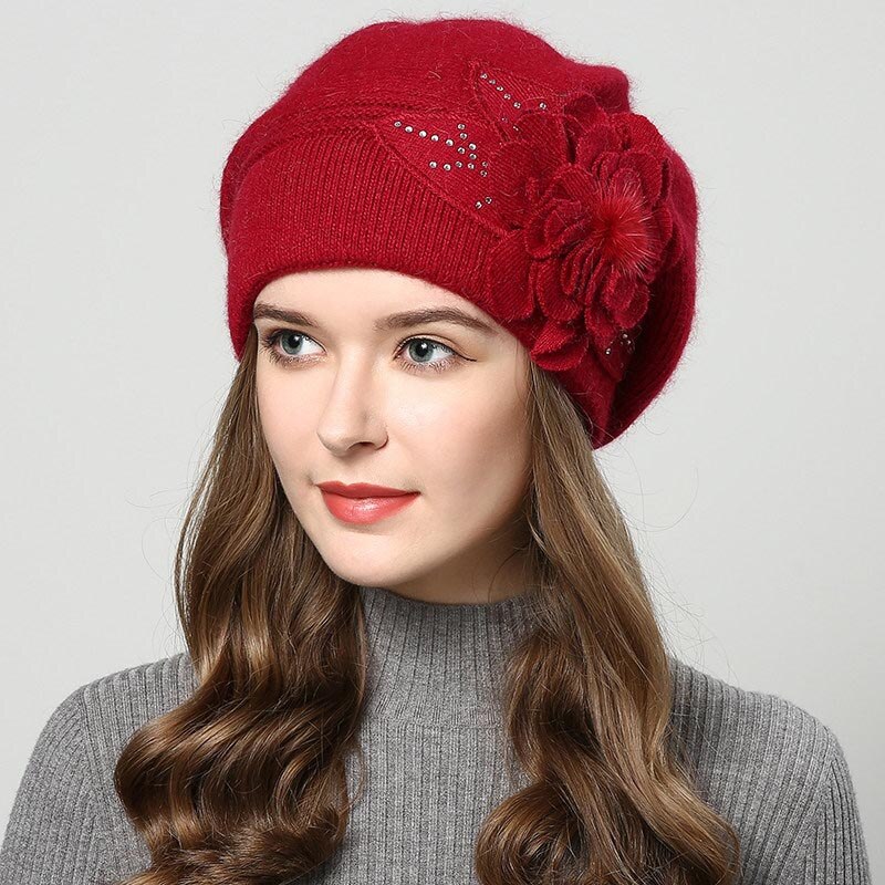 Brand Female Beret Wool Knitting Cap Hat Autumn Winter Floral Women Berets: Red