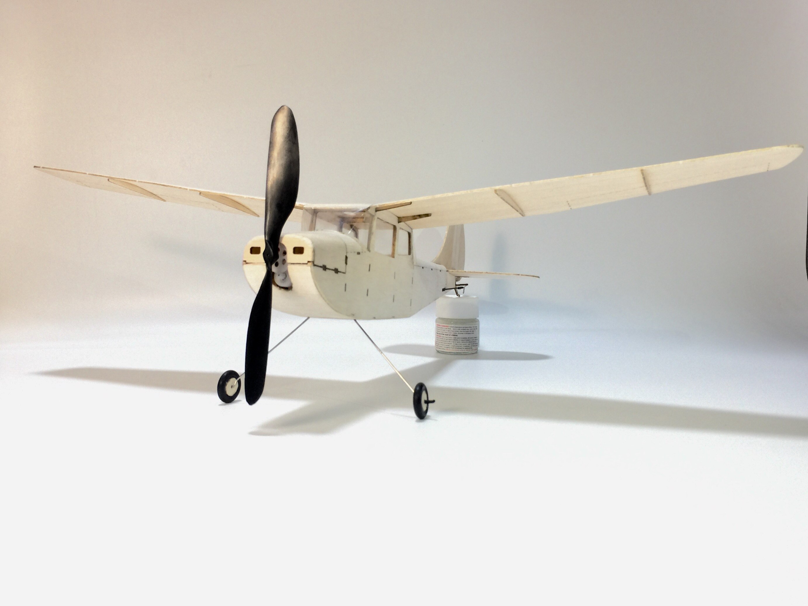 Mini cessna diy rc balsahout vliegtuig model  l19