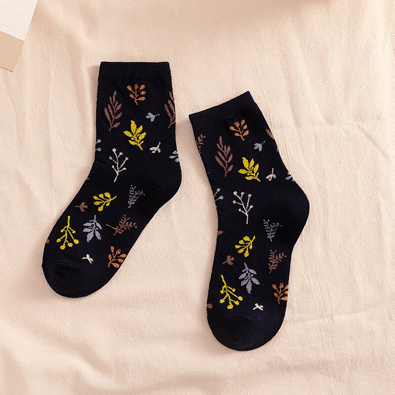 Talvi kevät pieni kukka retro sukat naisten putkisukat paksunnetut lämpimät villasukat etniseen tyyliin vihreät kasasukat: Laivastonsininen