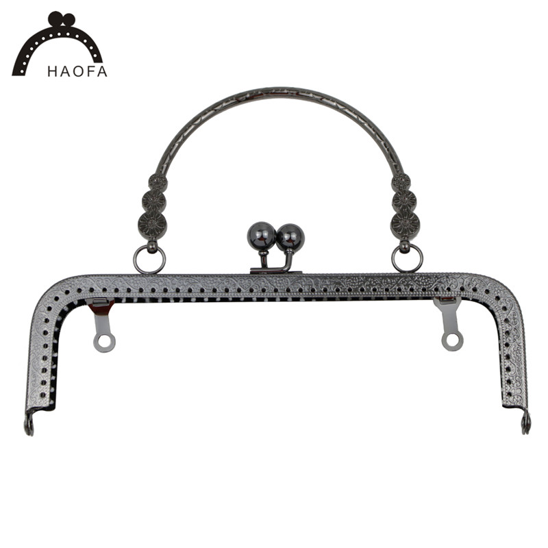 HAOFA 4pcs 20cm Small Flower Handle Sewing Purse Metal Frames Antique Accessories For Bag kiss clasp bag frame: Gun Black