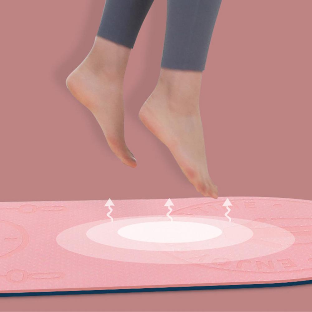 Rutschfeste, stoßdämpfende, geräuscharme yogamatte in zwei farben für den innenbereich