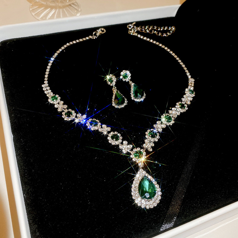 Shiny Crystal Necklace Earrings Women's Big Water Droplet Rhinestone Necklaces Wedding Evening Dress Jewelry Set: Light Yellow Gold Color