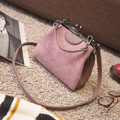 Velour Clip Vintage Shell Women Handbags Shoulder Bags Luxury Female Crossbody Bag Lady Small Purses Autumn Winter: Pink