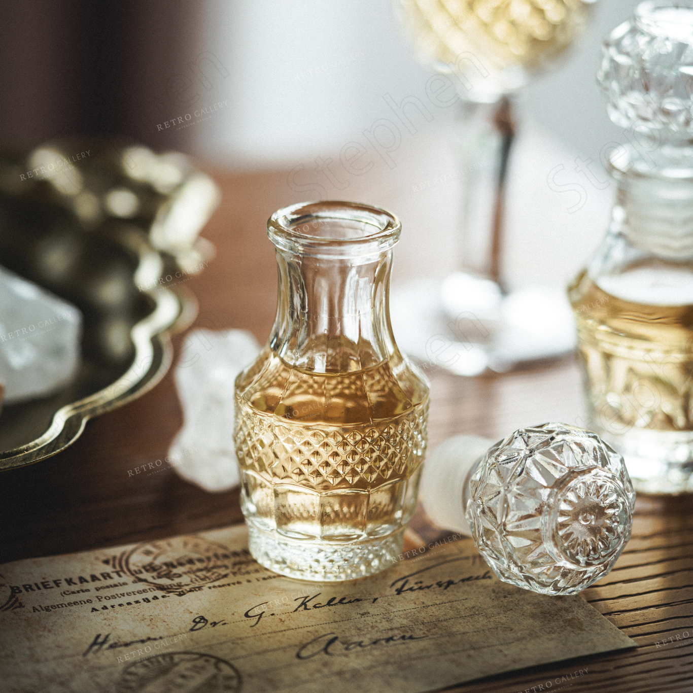 Mini botellas de cristal de estilo Vintage francés, frasco de cristal prismático europeo para artesanía en relieve, Perfume, decoración de tocador