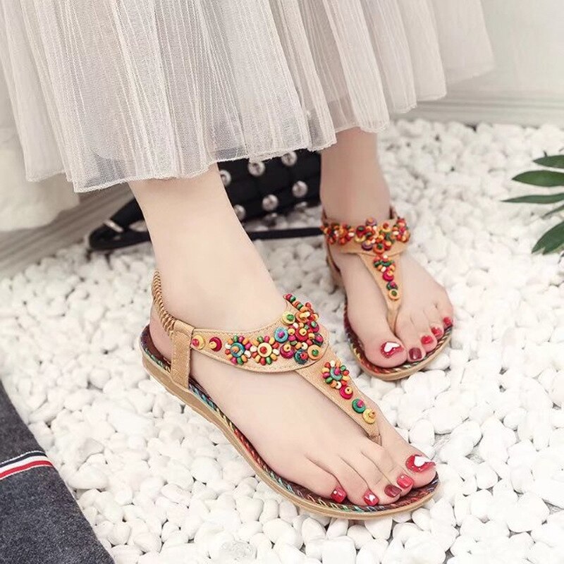 Sandalen Vrouwelijke Zomer Explosie Modellen Bohemian Zoete Agaat Handgemaakte Kralen Visgraat Pin Platte Leuke Strand Schoenen