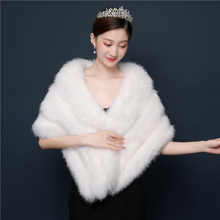 Accessoires de mariage pas cher blanc/fausse fourrure Capes de mariée à manches courtes boléro de mariage/enveloppes/châles