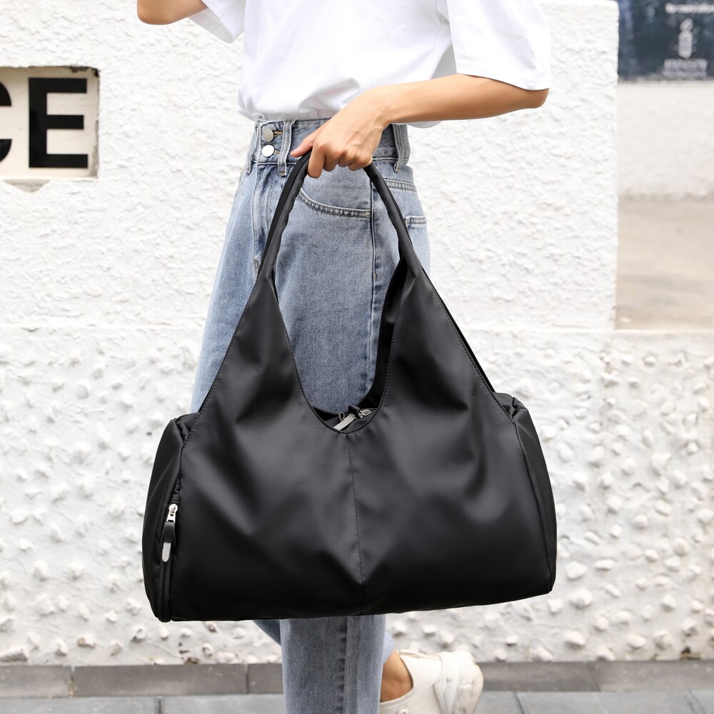 Nylon handväskor skuldra kvinnor resväskor weekend duffle bag vattentät multifunktionell stor organizer sportväska