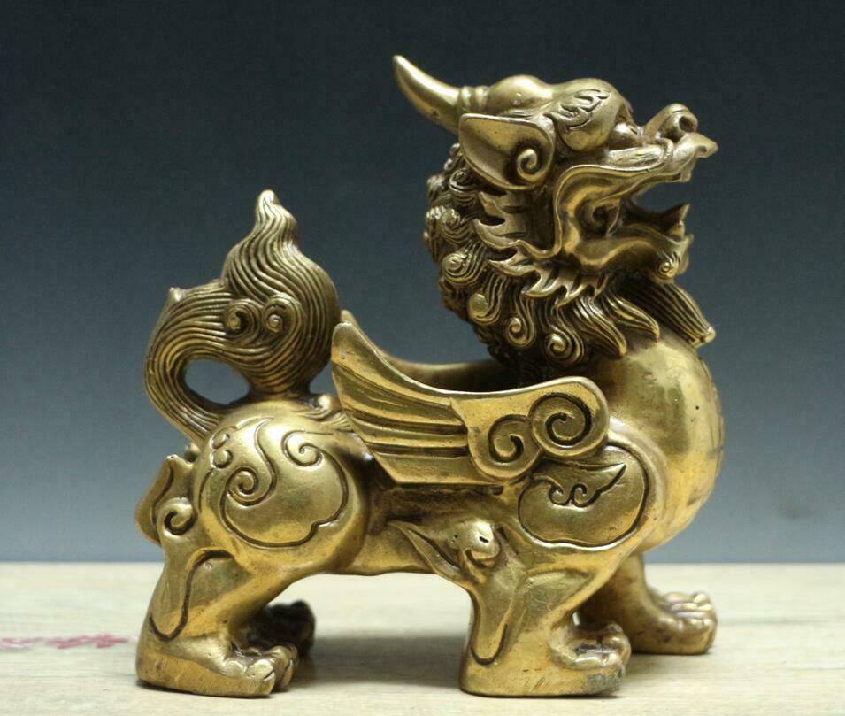 China Brass Copper Fengshui Pixiu Unicorn Fly Beast Statue Sculpture