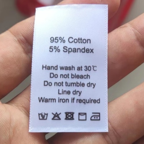 100 st vita tvättrådsetiketter för bomull/siden/kashmere/ull/linne/polyester/elastan med tryck av satintyg: Nickelfri vit
