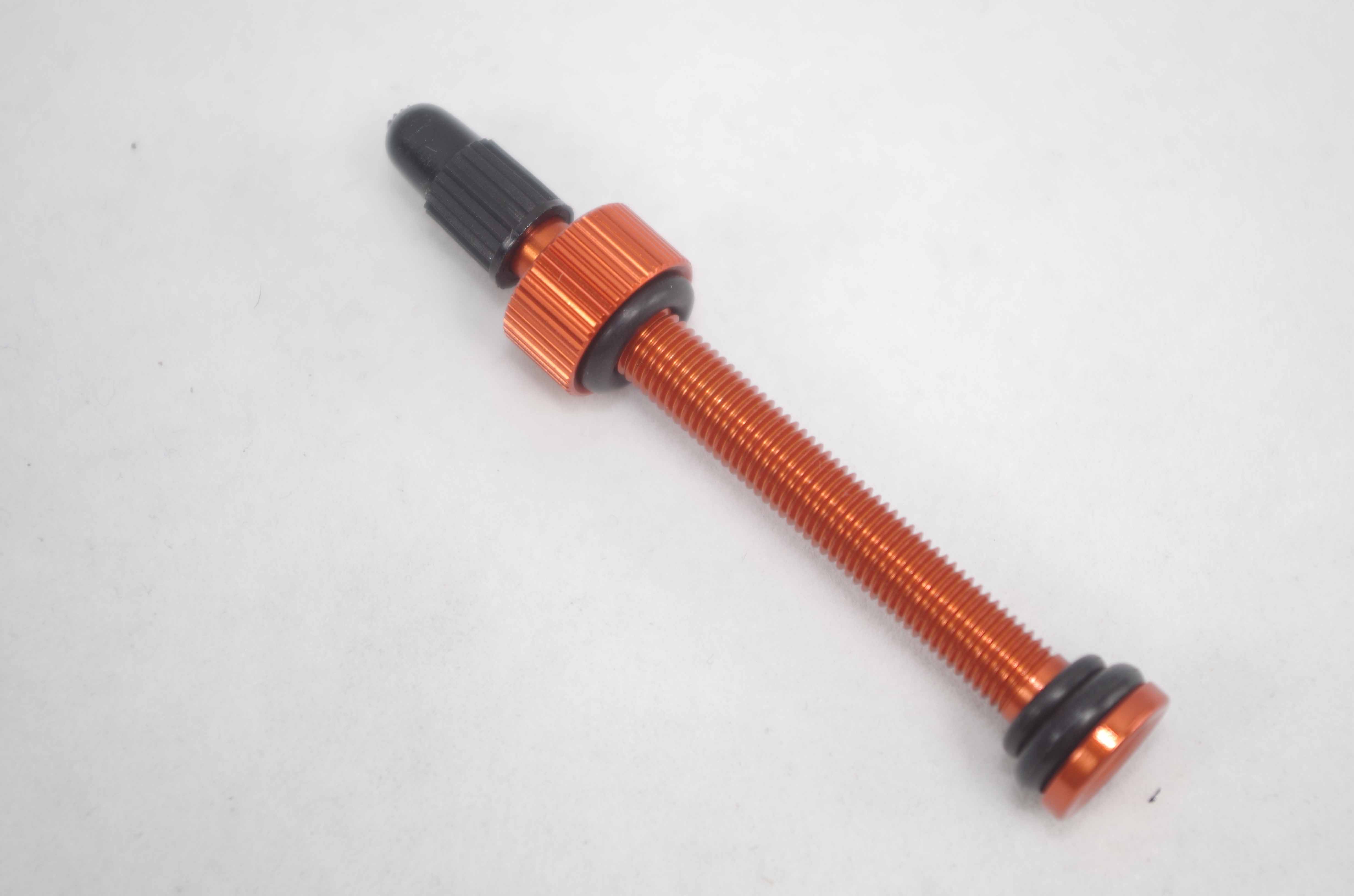 Deerobust-Válvula de aluminio Presta para bicicleta de carretera, sin tubos, rojo, verde, negro, morado, azul, dorado, naranja, 69mm de longitud + cinta: Naranja