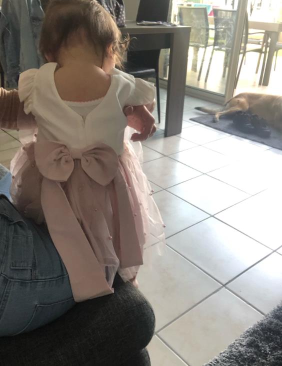 Vestido de princesa para niñas pequeñas de 1 a 8 años, manga con volantes, Perla sólida, encaje, retazos en la espalda, tutú con lazo