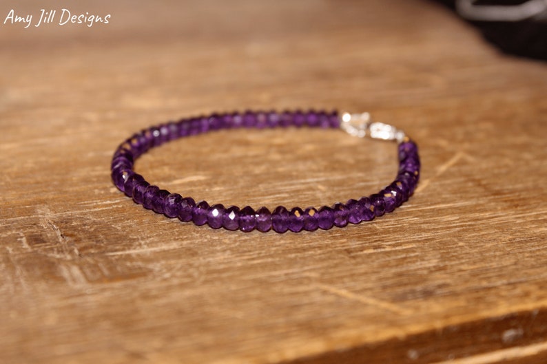 Amethist armband, Amethist sieraden, februari geboortesteen, sterling zilveren kralen, paarse edelsteen