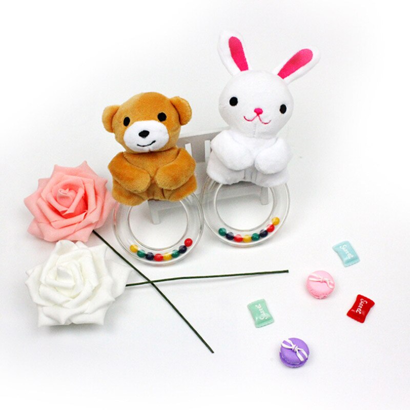 Nuovo Bella Del bambino Sonagli Rotondo Animale Sonagli Classico Genitore-bambino Giocattoli Interattivi Peluche Orso E Coniglio Anello di Plastica Rammelaars