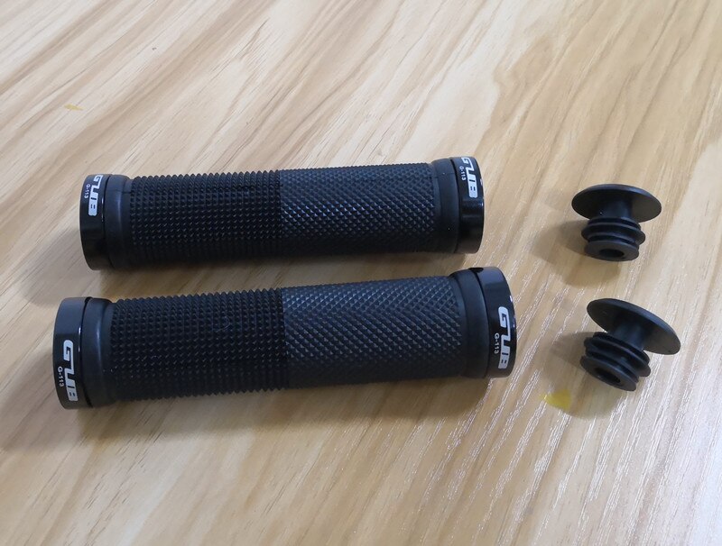 1 paar Fietsen Afsluitbare Handgreep Voor Fiets MTB Road Bike Stuur Fiets Grip Bike Aluminium + Rubber 4 kleuren: Black