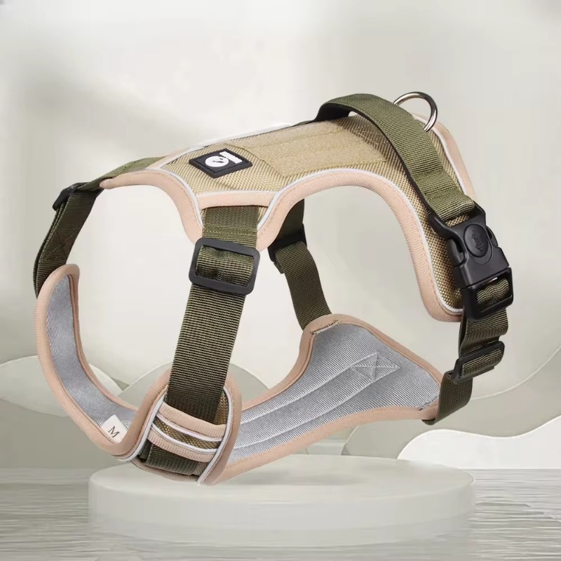 Dog Leash Explosion-proof Punch Handle Multifunctional Chest Back Large Dog Rope Reflective Pet Chest Strap