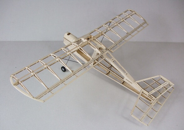 送料無料 rc 飛行機超マイクロ balsawood 飛行機キット aeromax 翼幅 400 ミリメートル建築キット屋内飛行 K5