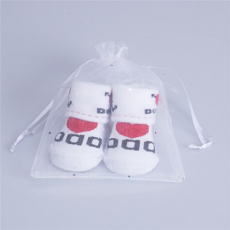Lovely Baby Menina Menino Meias de Algodão Venda Quente Slip-resistente Meias Chão amo O Pai da Mamã do Amor Imprimir Sock Crianças Sock Para Meninos Das Meninas 0-6 M: Dad