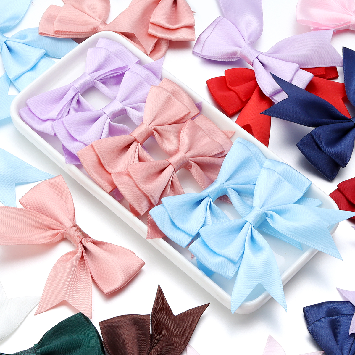 10 stks/partij Satijnen Lint Strikken Leuke Kleurrijke Dacron Dubbellaags Strik Boog Bloem Voor DIY Craft Kleding Decoratie Accessoires