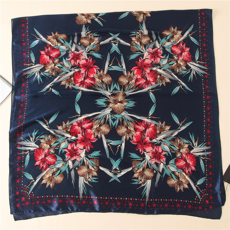 Stil kvinnor strand vacker blomma fin sjal siden dam höst och vinter populärt tryck scarves hijab