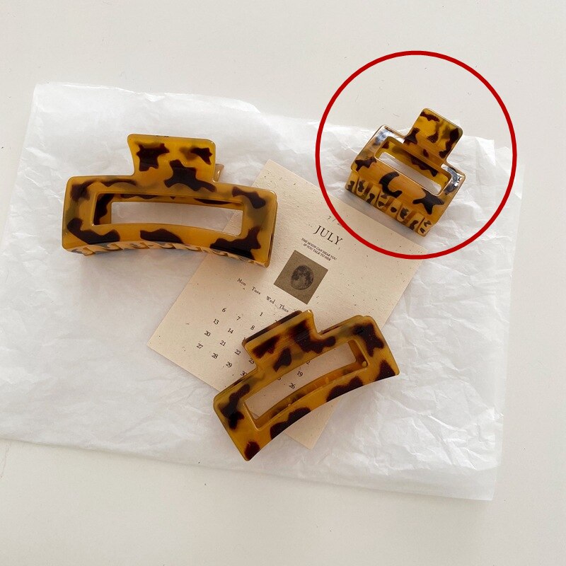 AOMU 2021 nowa hiperbola proste Leopard akrylowe eleganckie spinki do włosów makijaż stylizacja włosów dla kobiet akcesoria do włosów Trip: 04    5CM